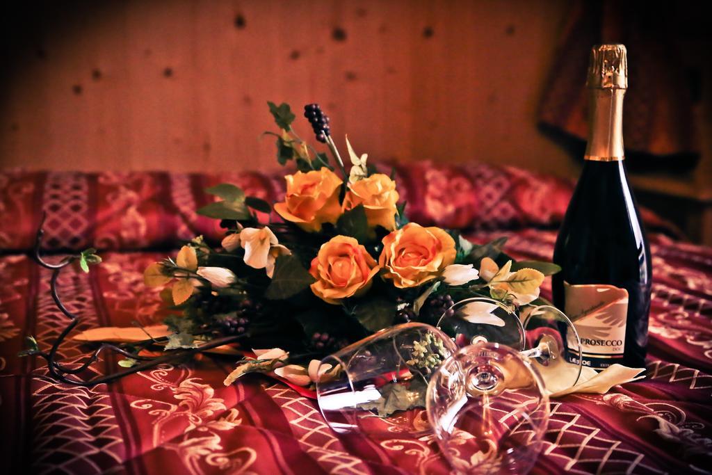 Villa Elena B&B Hotel San Martino Di Castrozza Buitenkant foto
