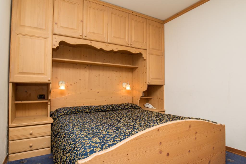 Villa Elena B&B Hotel San Martino Di Castrozza Buitenkant foto