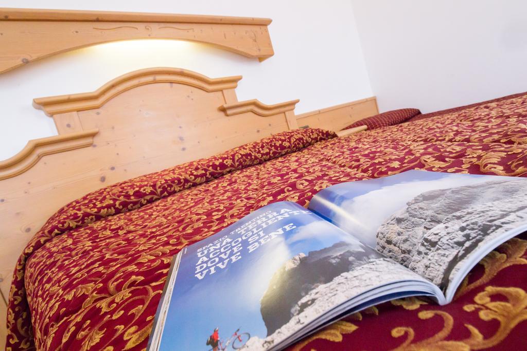 Villa Elena B&B Hotel San Martino Di Castrozza Buitenkant foto