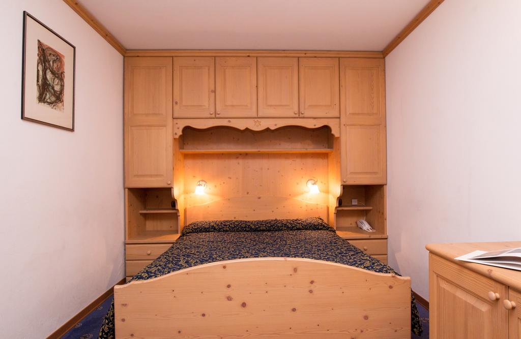Villa Elena B&B Hotel San Martino Di Castrozza Buitenkant foto